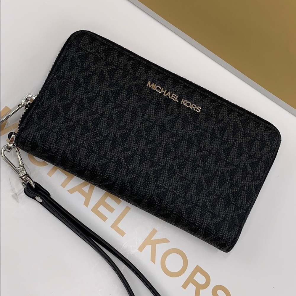 Michael Kors Jet Set Travel Phone Wallet Wristlet Black signature - Picture 15 of 16